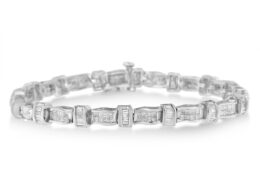 14k White Gold Diamond Tennis Bracelet (3 cttw, H-I Color, SI2-I1 Clarity)