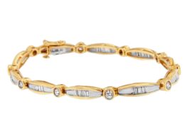 14K Yellow Gold Round and Baguette-Cut Diamond Bracelet (1.50 cttw, H-I Color, SI2-I1 Clarity)