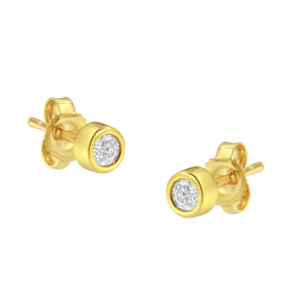 10K Yellow Gold 0.15 Cttw Round Brilliant-Cut Near Colorless Diamond Bezel-Set Stud Earrings (H-I Color, I1-I2 Clarity)