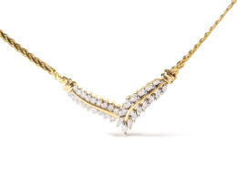 14K Yellow Gold 1 cttw Diamond 'V' Shape Pendant (H-I, I1-I2)
