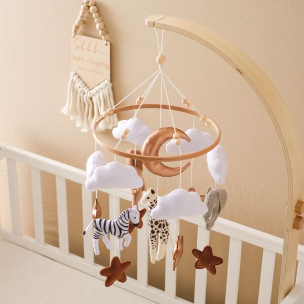 Room Hand-eye Coordination Decoration Wind Chimes Crib Felt Forest Animal Cloud Moon Bed Bell - Image 8