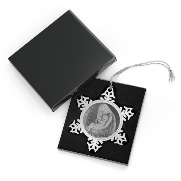 Mary and Baby Jesus Pewter Snowflake Ornament - Image 2