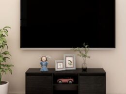 vidaXL TV Stand Black 43.3"x11.8"x15.7" Solid Pinewood