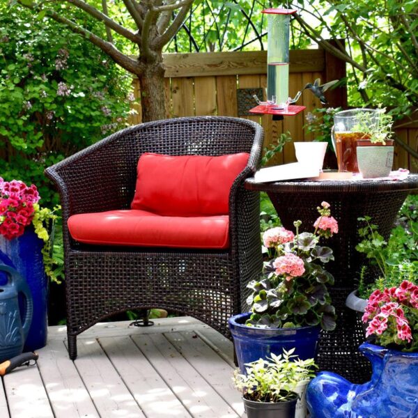 The Enchanting Nectar Haven - Hanging Cylindrical Hummingbird Feeder - Image 4