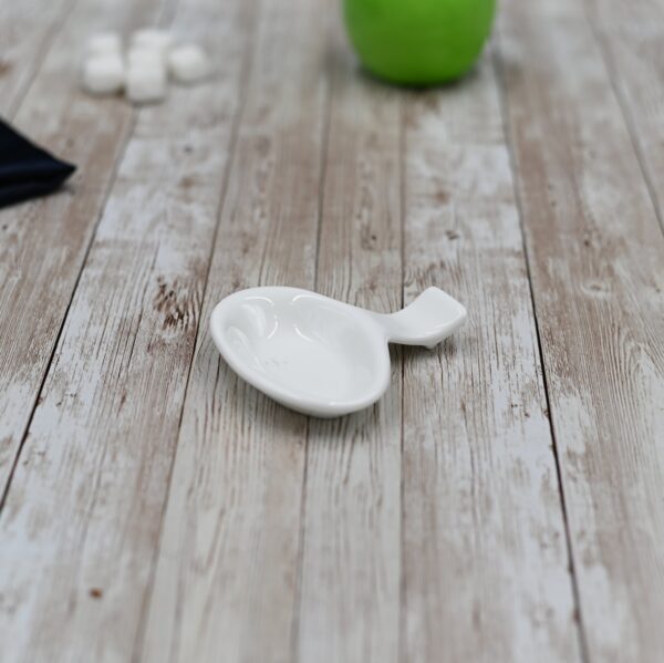 White Chopstick Rest With Saucer
