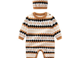 Baby Geometric Embroidered Pattern Long Sleeve Knitted Romper Jumpsuit