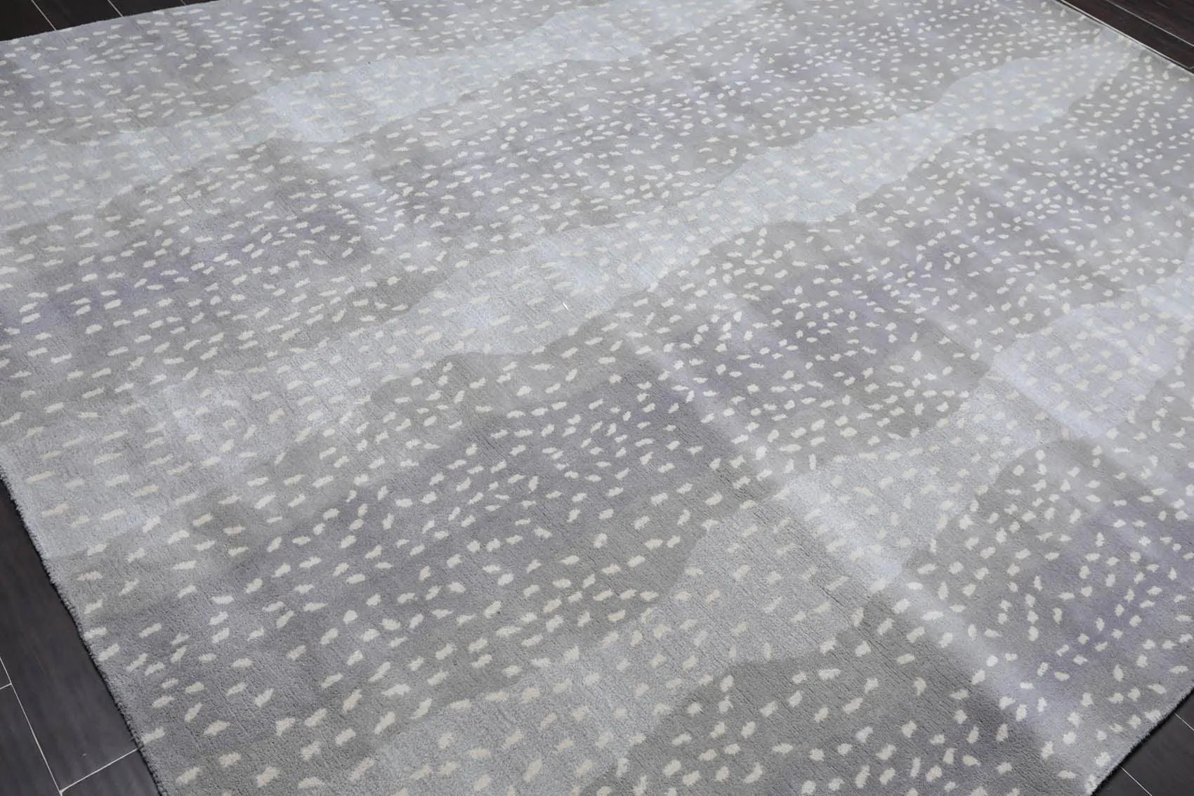 Multi Size Gray, Ivory Hand Tufted Handmade 100% Wool Animal Print Antelope Oriental Area Rug - Image 5