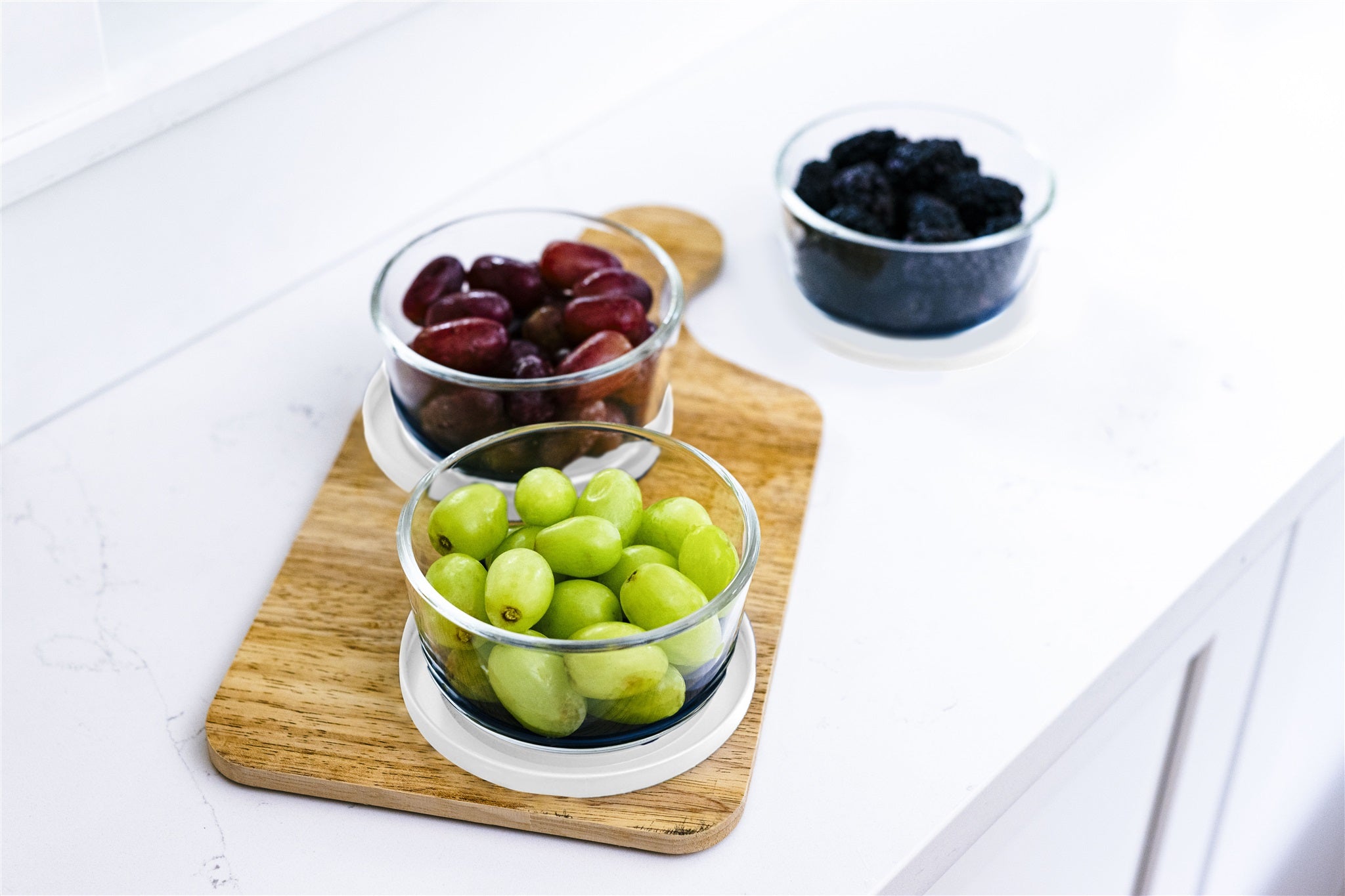 12 Piece (2 Cup / 16oz) Round Glass Food Storage Container Set (6 Containers + 6 Lids) with Bonus Lids - Image 3