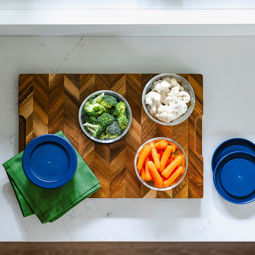 16 Piece (7oz) Round Glass Food Storage Container Set (8 Containers + 8 Lids) with Bonus Lids - Image 4