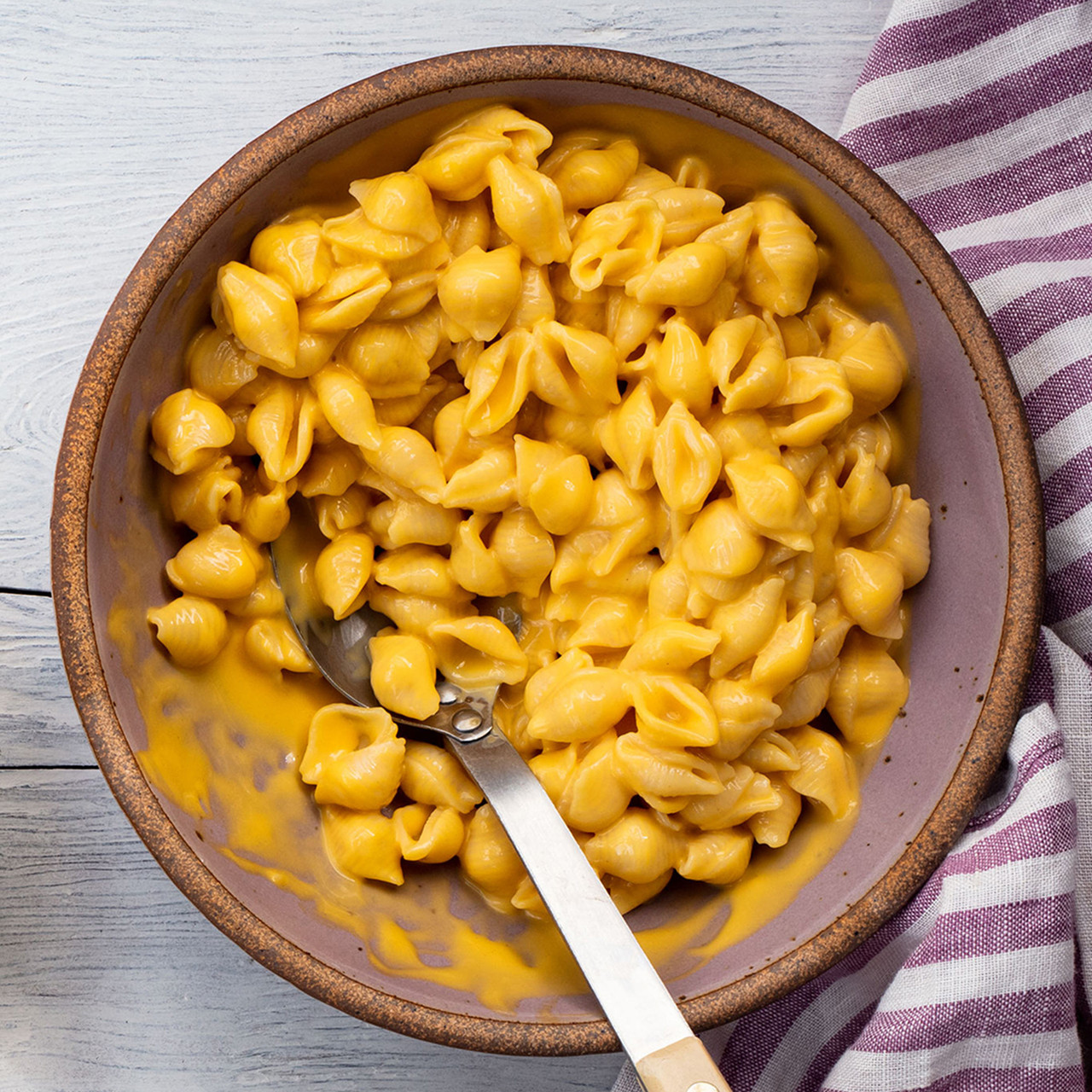 Annie's Deluxe Shells & Aged Wisconsin Cheddar (12x11 Oz) - Image 3