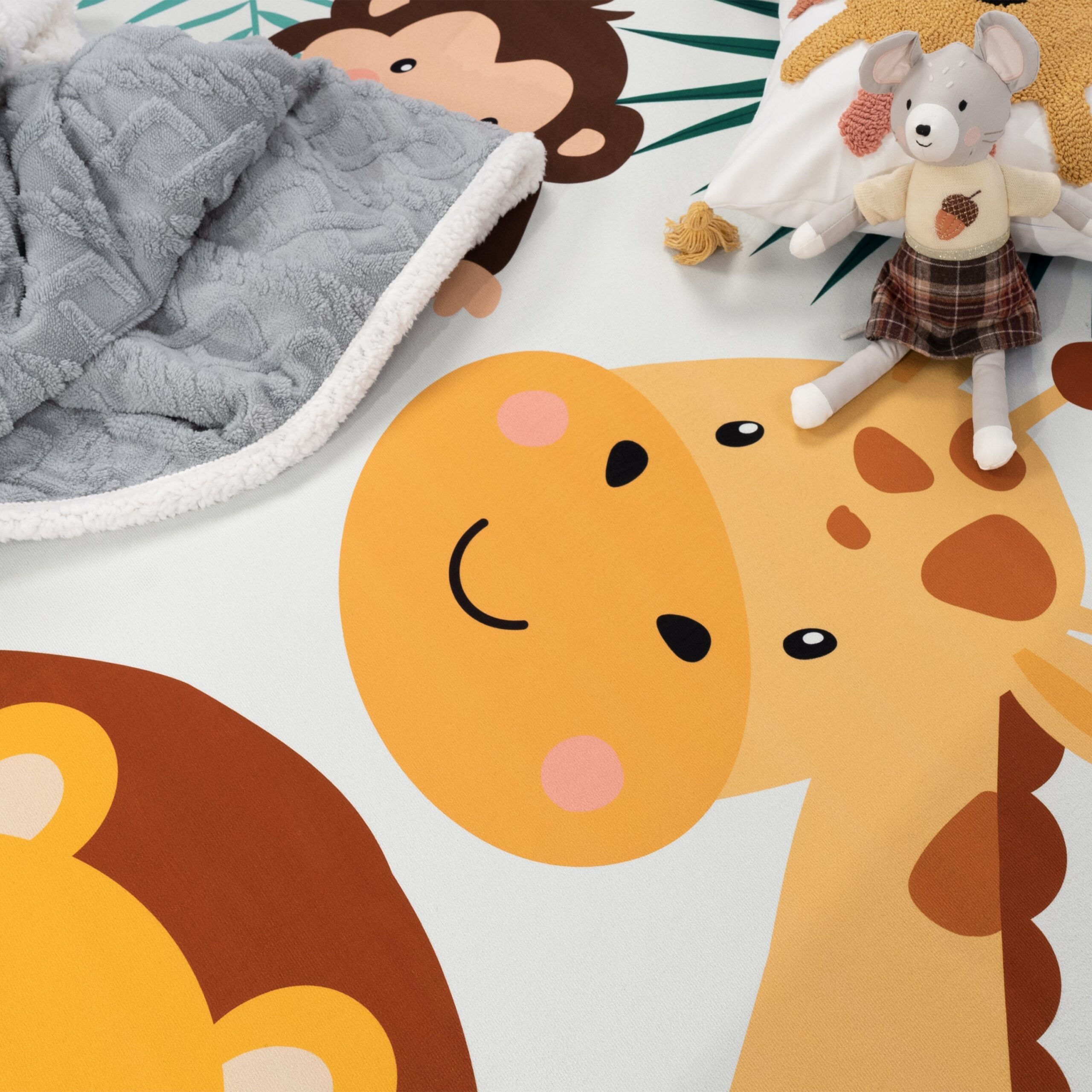 Kids Rug Lilo Jungle Animal Play Mat with Lion Giraffe Monkey in Beige - Image 2