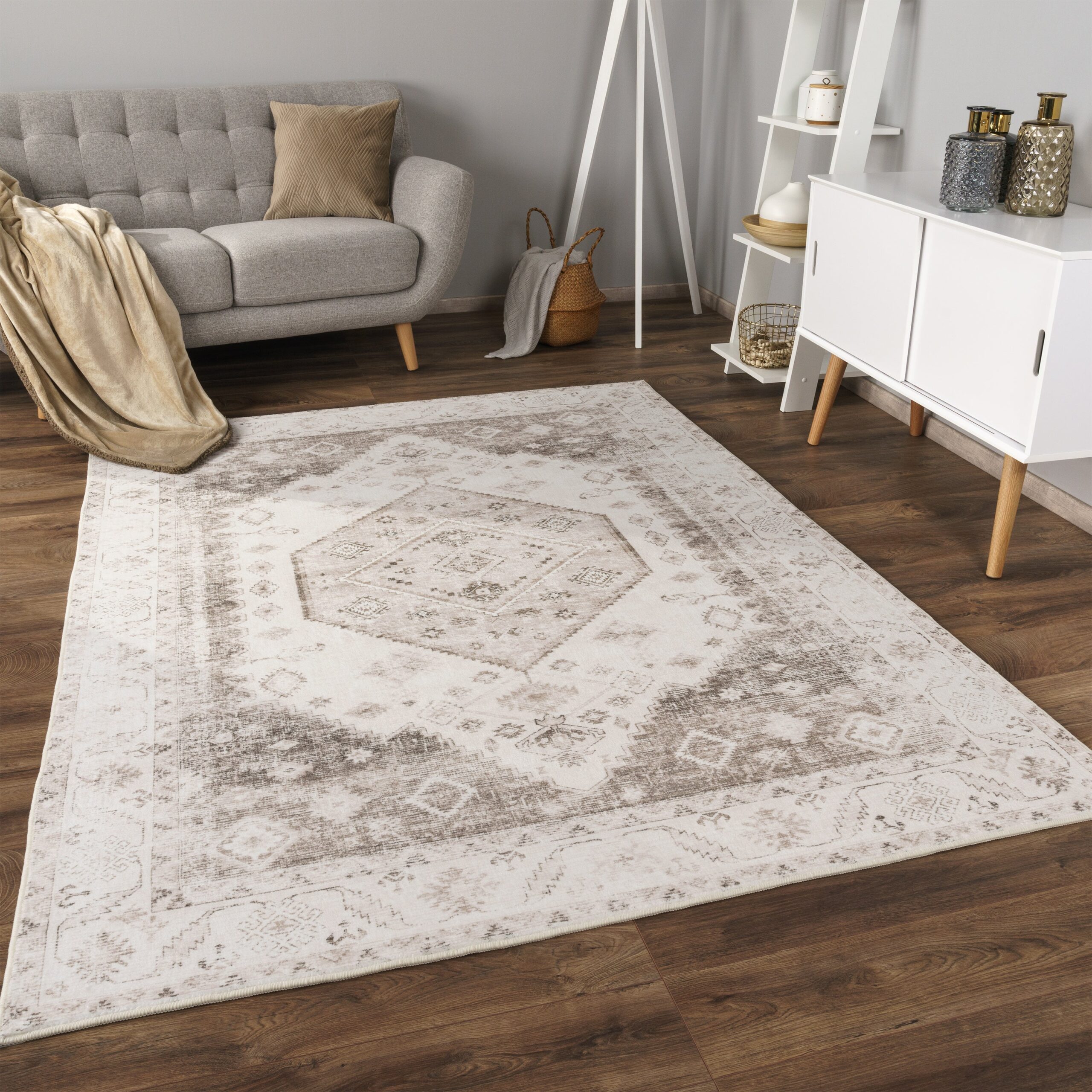 Modern Area Rug Cambridge with Vintage Faded Look - Image 7
