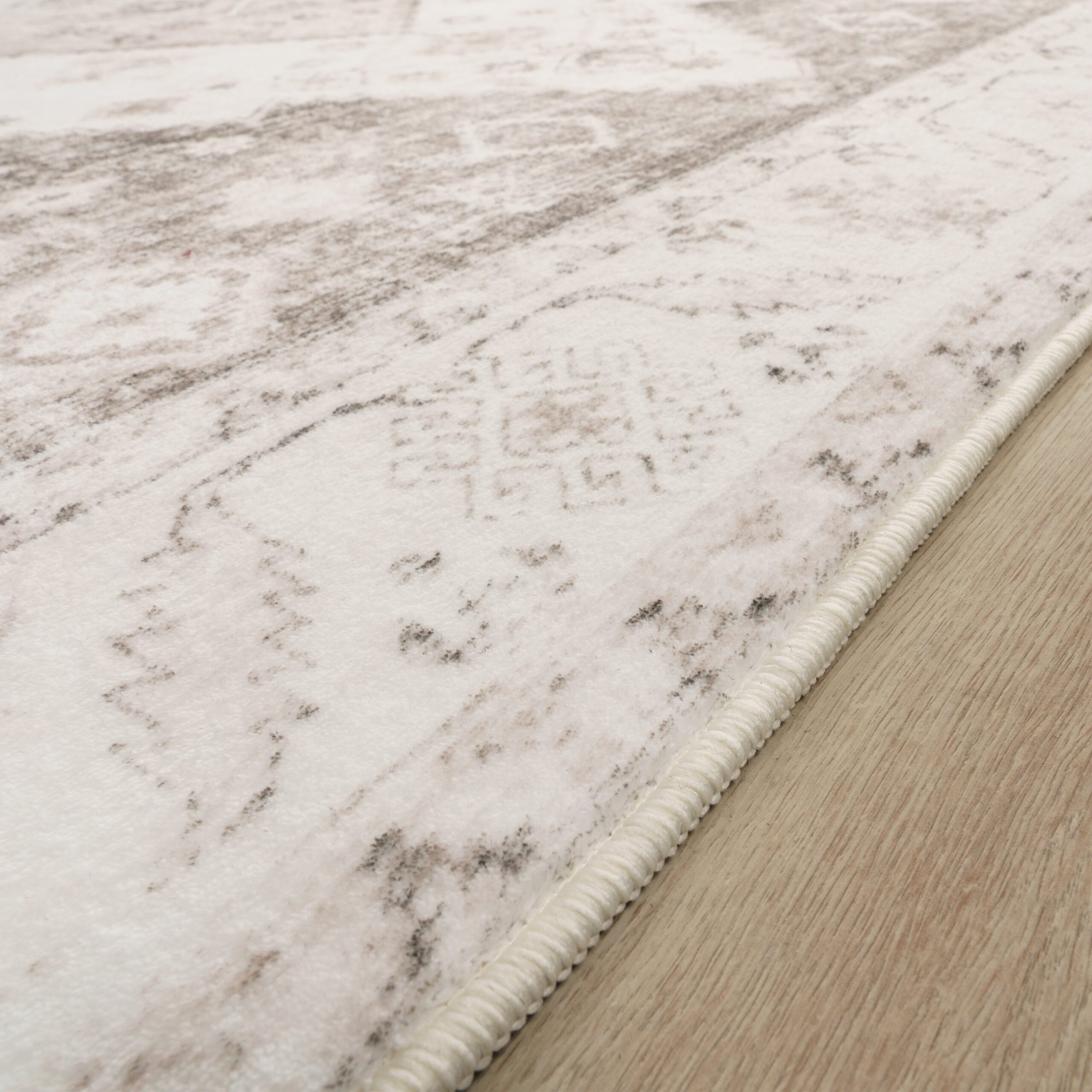 Modern Area Rug Cambridge with Vintage Faded Look - Image 2