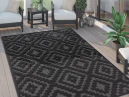 Indoor Outdoor Rug Livorno Trellis High-Low Pattern In Anthracite