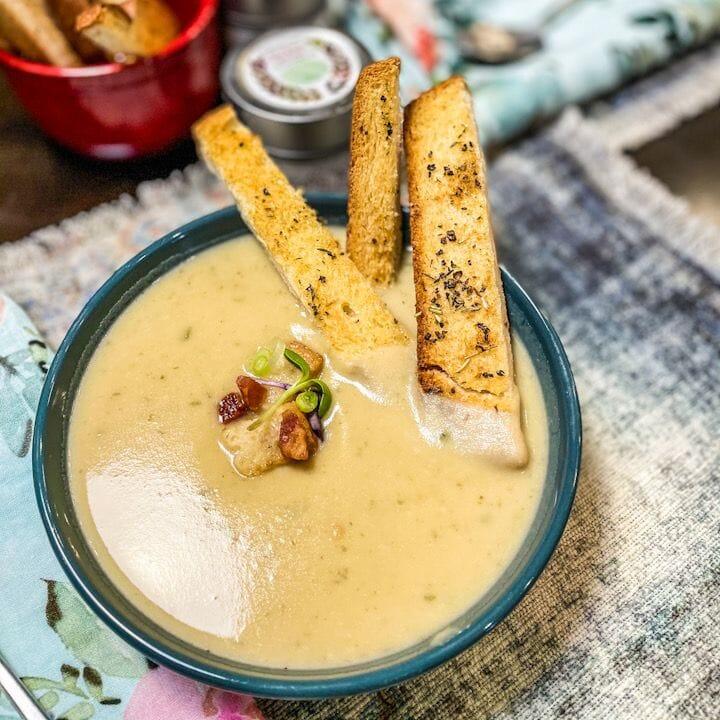 The Perfect Gift - 8 Pack Of Gourmet Seasonings - Image 2