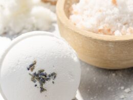 Bulk - 100 Natural Vegan Mix scents Bath Bombs - White