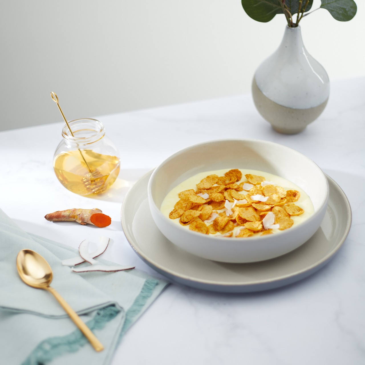 OG2 NP GLDN TUMERIC FLKS ( 6 X 10.6 OZ ) - Image 3