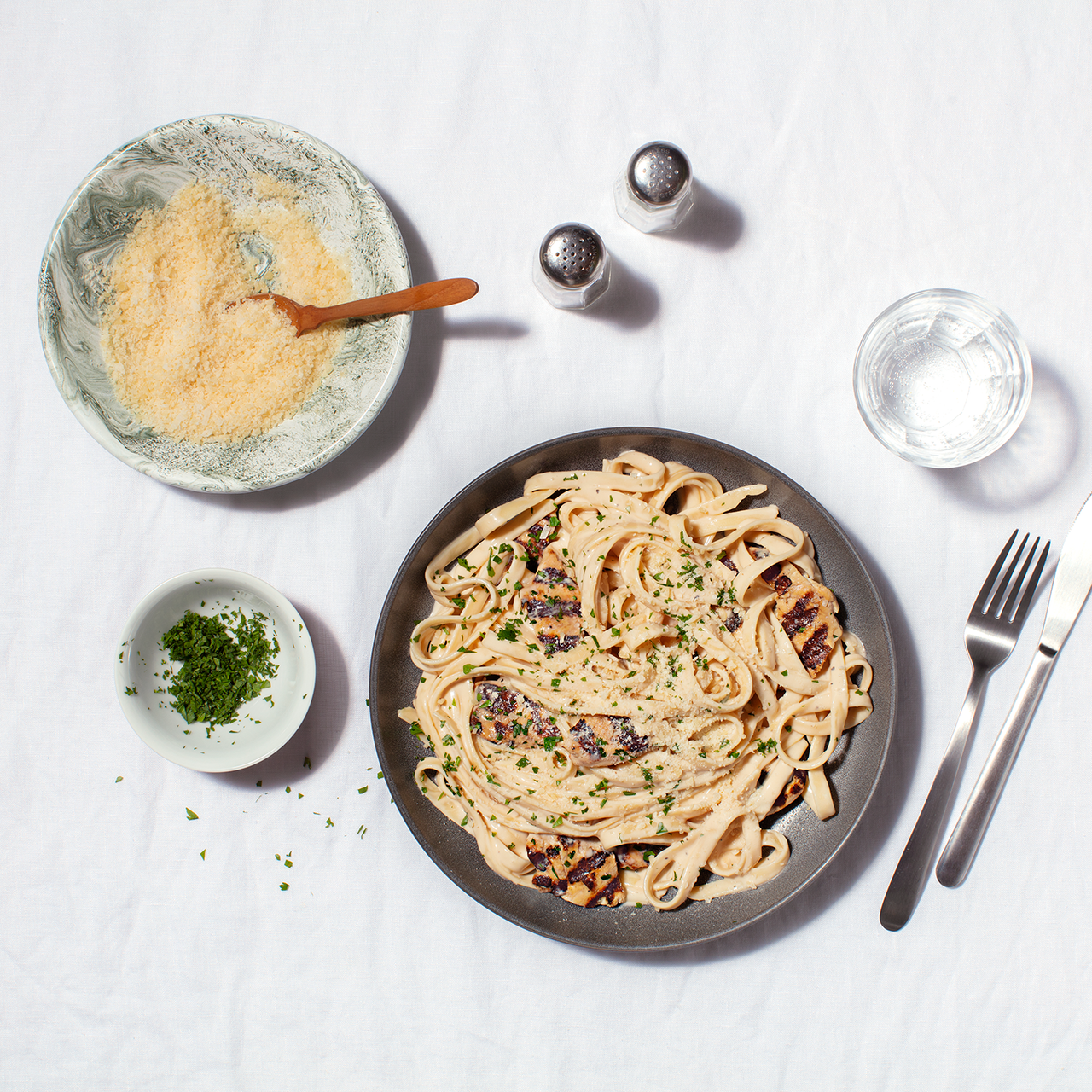 RAOS GARLIC ALFREDO SCE ( 6 X 15 OZ ) - Image 2