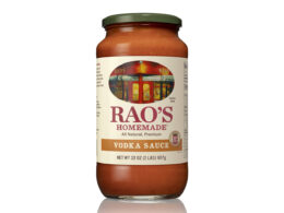 RAOS VODKA SAUCE ( 6 X 32 OZ   )