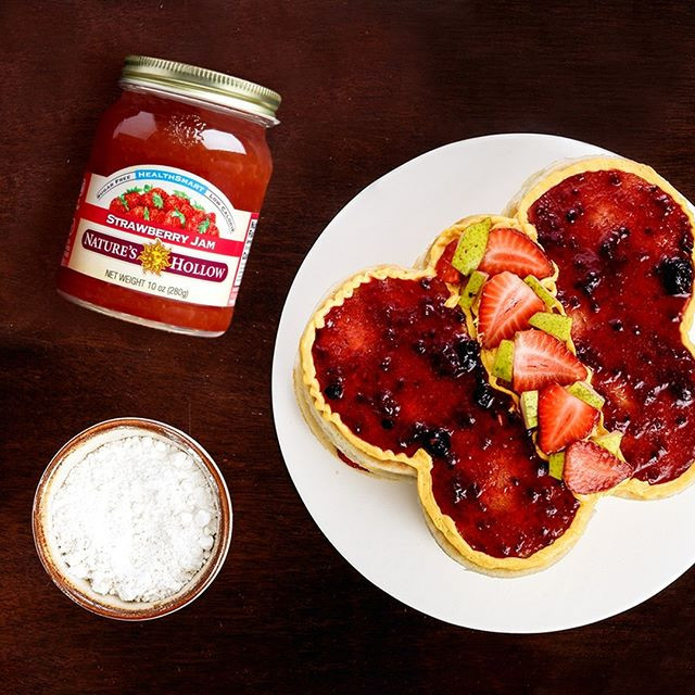 Nature's Hollow Strawberry Jam (6x10 OZ) - Image 3