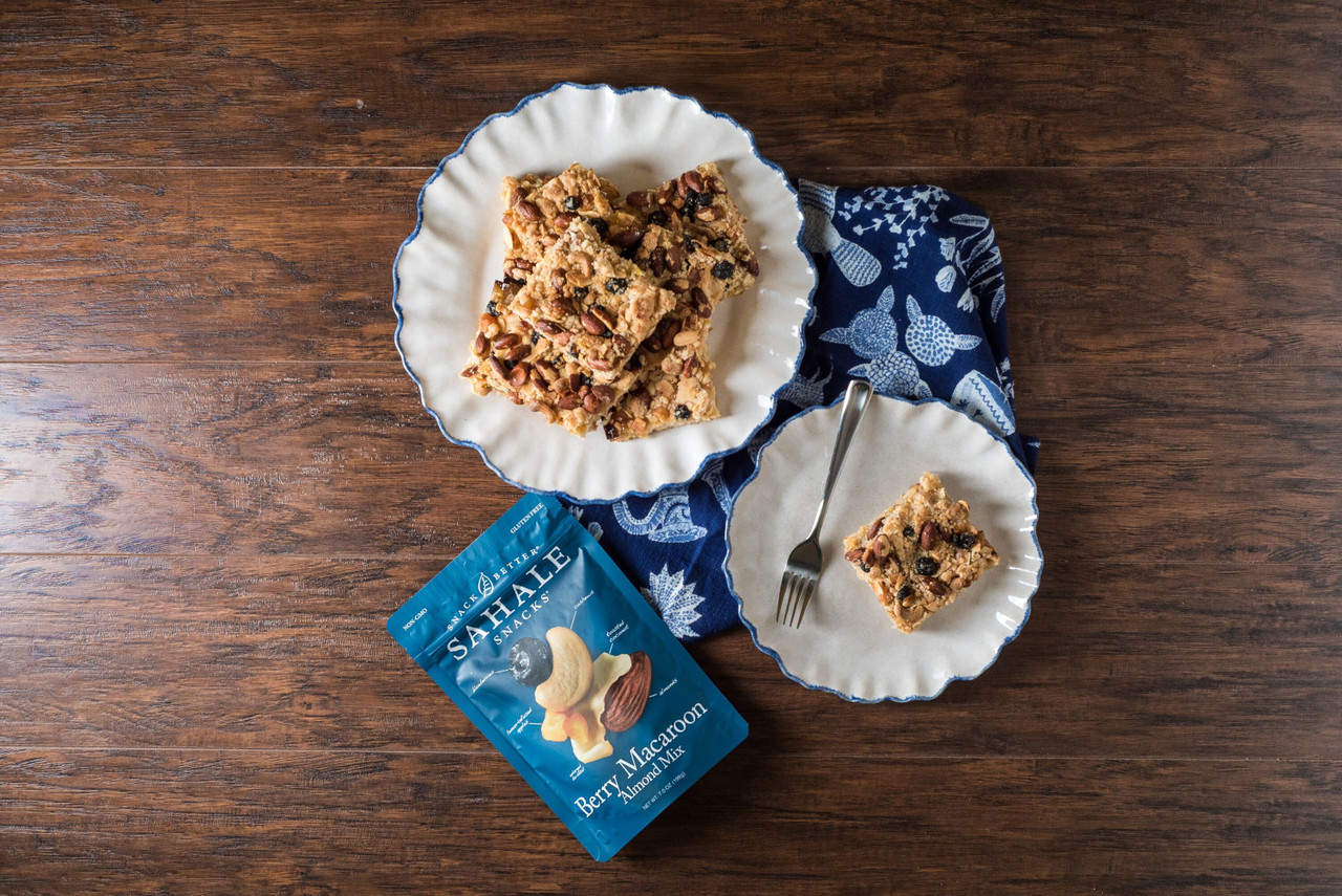 Sahale Snacks Berry Macaroon Almond Mix (4x7 OZ) - Image 7